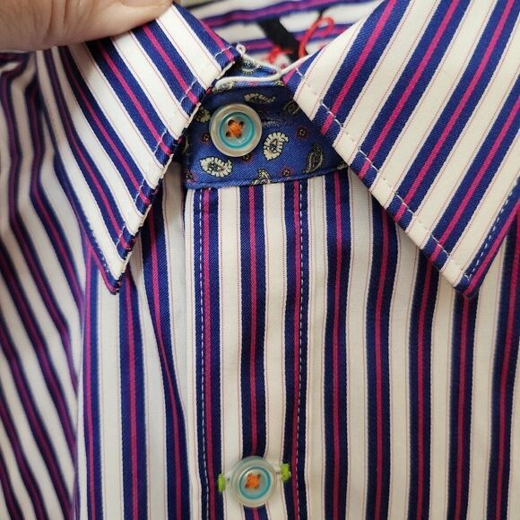 Robert‎ Graham tailored fit button front  flip cuff striped dress shirt Sz M - Picture 12 of 12